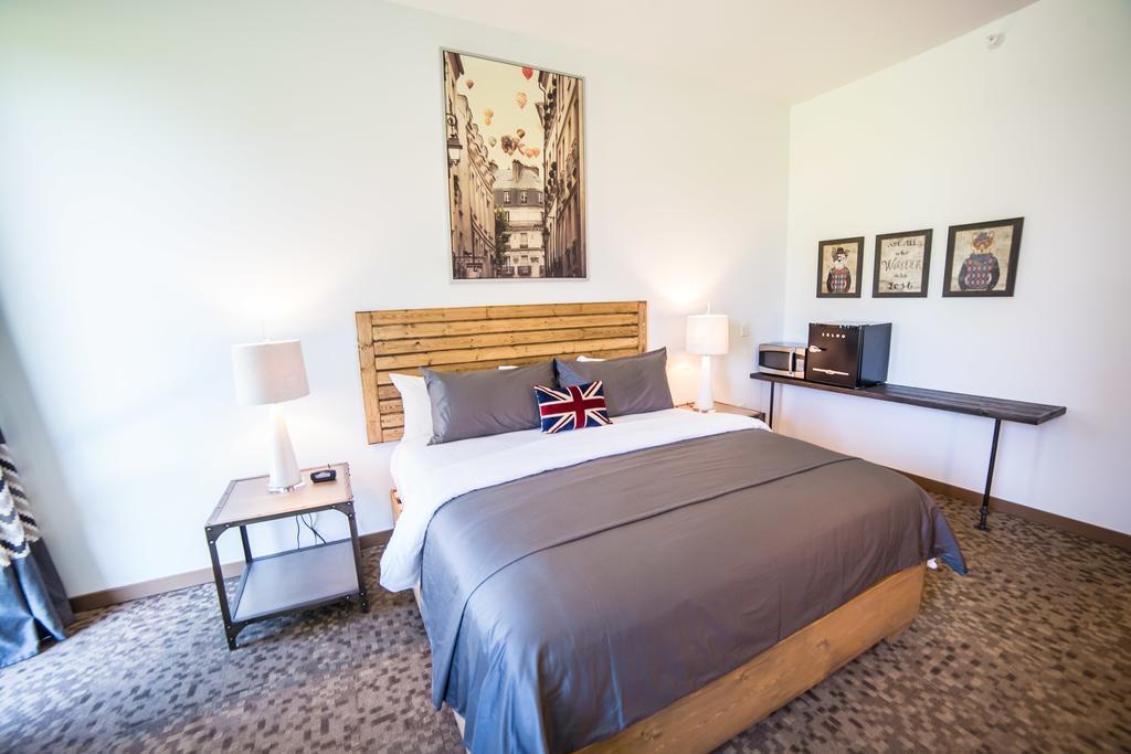 Okoboji Commons Hotel Eksteriør bilde